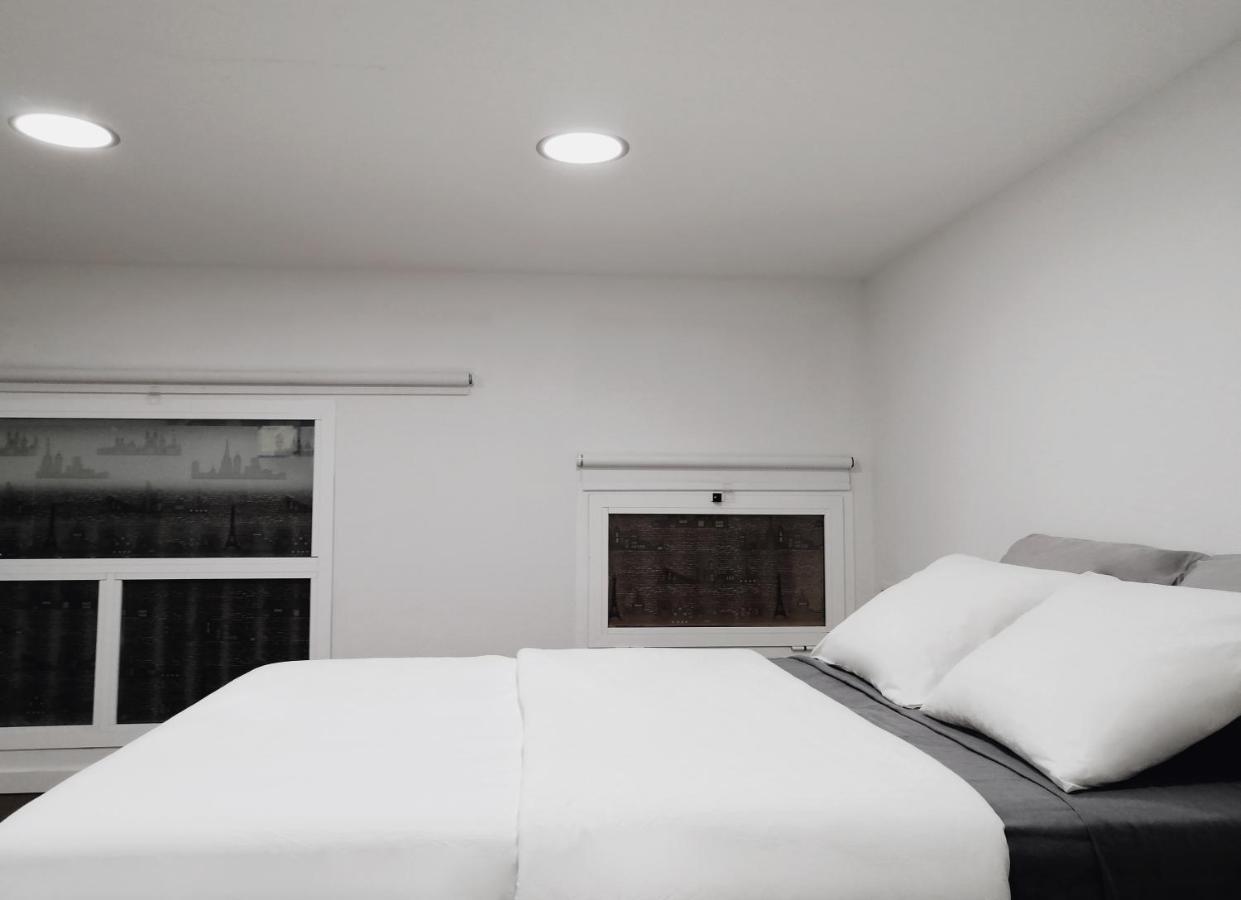 Homeforguest Bioma Modern & Minimalist Apartment Санта-Крус-де-Тенерифе Экстерьер фото